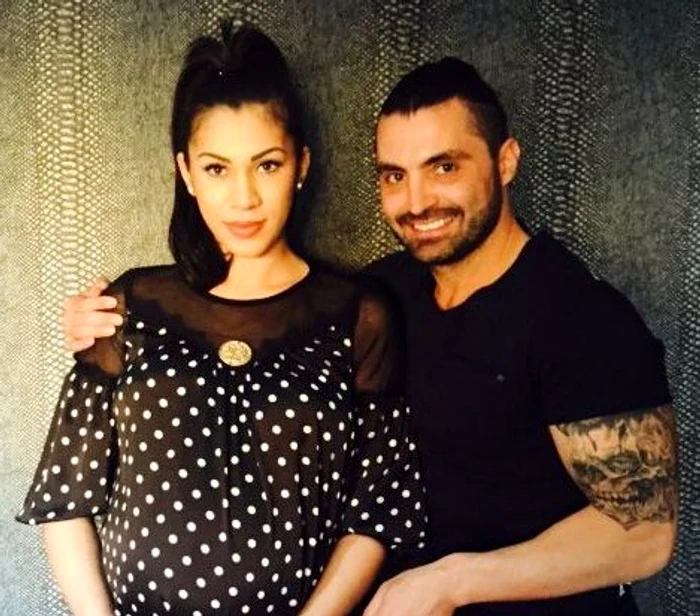 Pepe şi Raluca Pastramă sunt fericiţii părinţi ai unei alte fetiţe sănătoase, Rosa AlexandraFoto: Arhivă personală