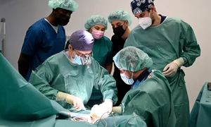 1 premiera medicala dr vilcioiu zetta 2 jpg jpeg
