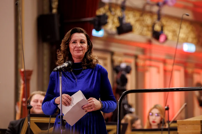 Natalia Intotero, ministrul Culturii