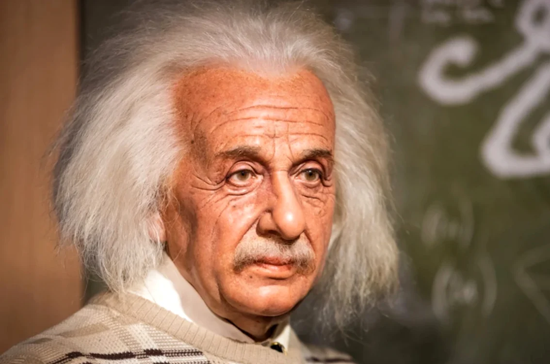 Albert Einstein, geniul absolut născut astăzi, 14 martie.