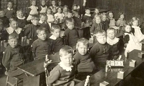 Şcoala în secolul XIX  Chin şi plictiseală jpeg