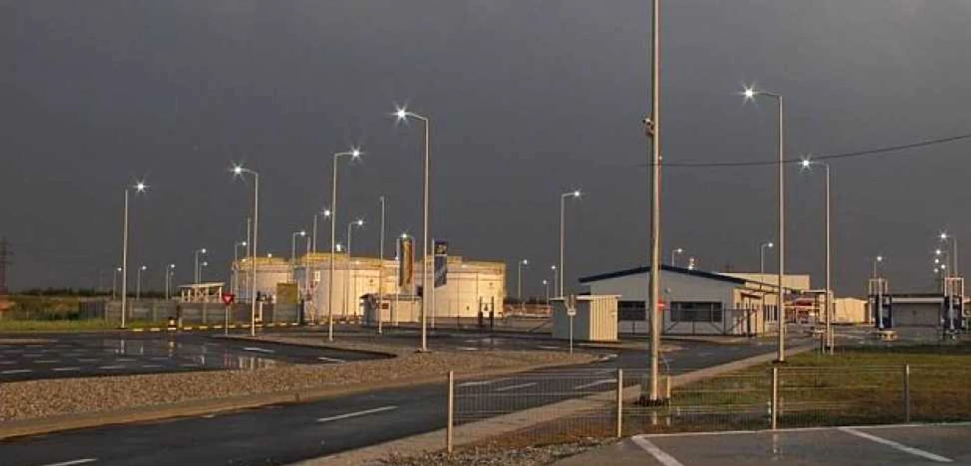 Comerţul cu carburanţi s-a dezgheţat în luna februarie