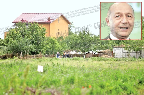 Comuna Dascălu, la conducerea căreia aspiră două femei-primar, a devenit un colţ de rai şi pentru cele două fete ale familiei prezidenţiale, Elena şi Ioana Băsescu