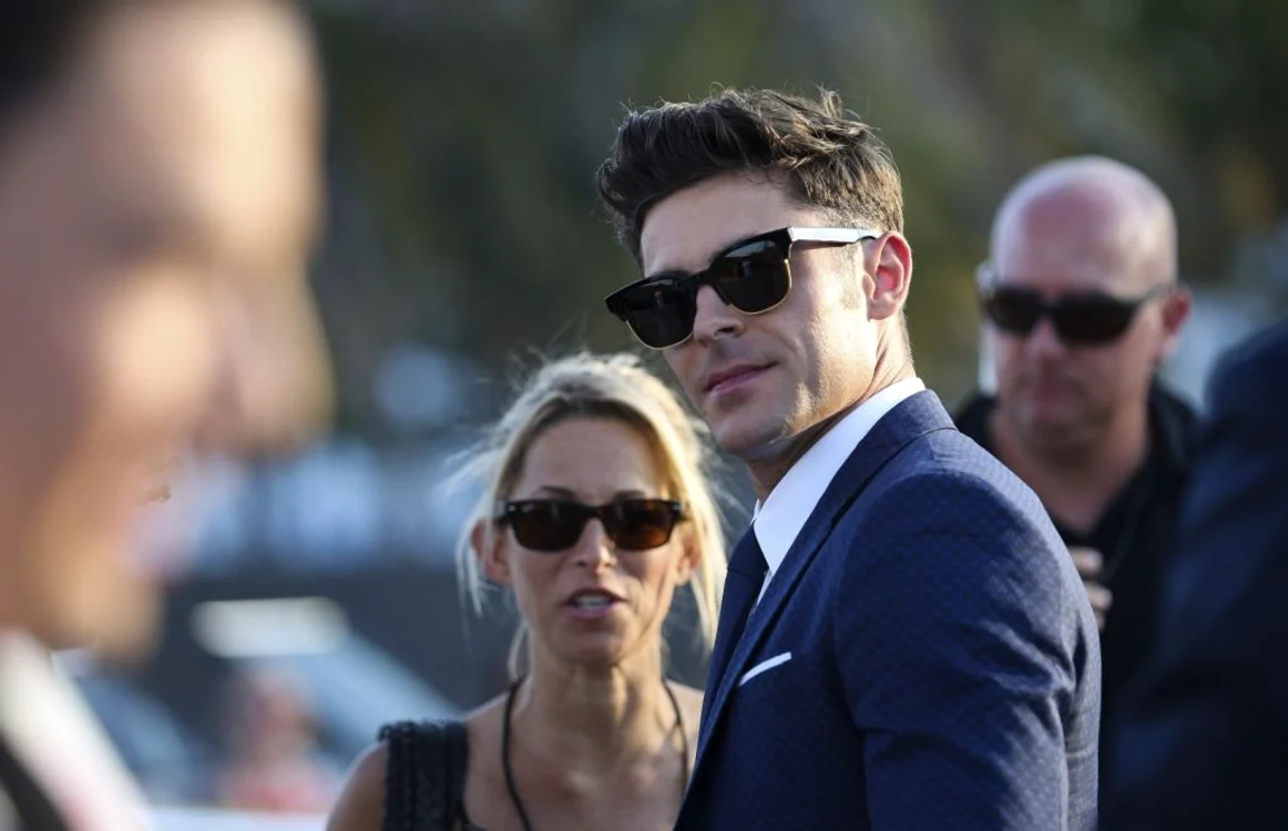 Zac
Efron a
devenit cunoscut la sfârşitul anilor 2000 pentru interpretarea personajului
principal din filmele „Liceul muzical“ FOTO Hepta