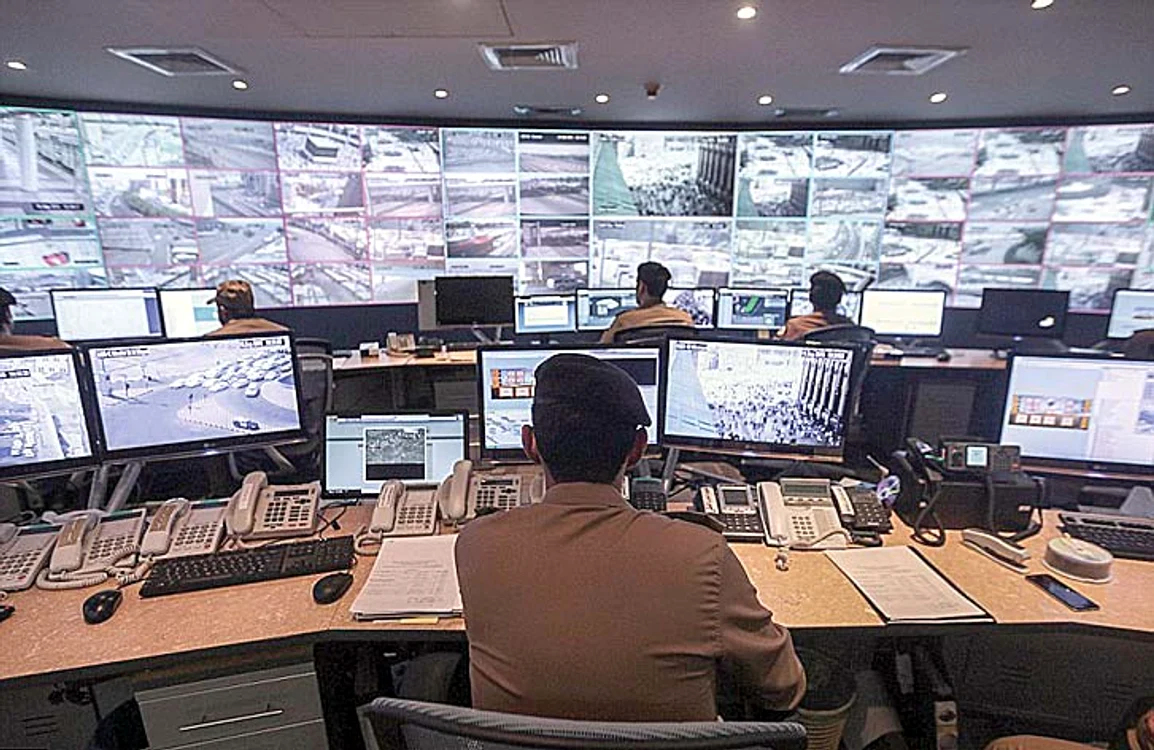 7.500  de oameni la  monitoare