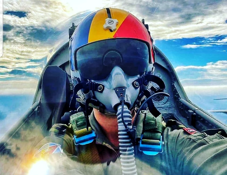 Ziua Aviaţiei Române şi a Forţelor Aeriene FOTO EPA-EFE / Robert Ghemenţ