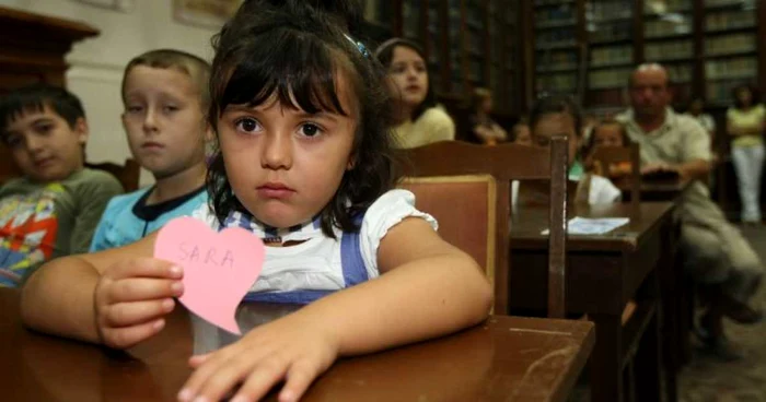 Cei mici, invitaţi la bibliotecă
