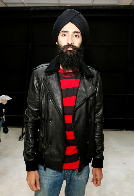 Waris Ahluwalia este un actor cunoscut la Hollywood, dar și un designer de bijuterii foarte apreciat