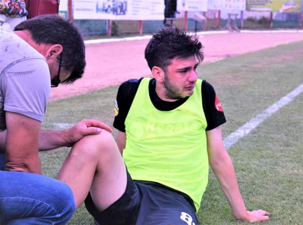 Denis Dumitraşcu, imediat cu pierderea barajului pentru Liga I. FOTO: Costin Mihai / Facebook
