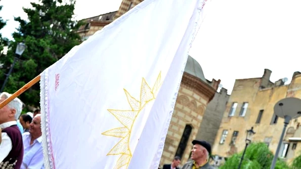 ZIUA NAŢIONALĂ A ARMÂNILOR „Atsea ditu soni aveari Limba”– jpeg