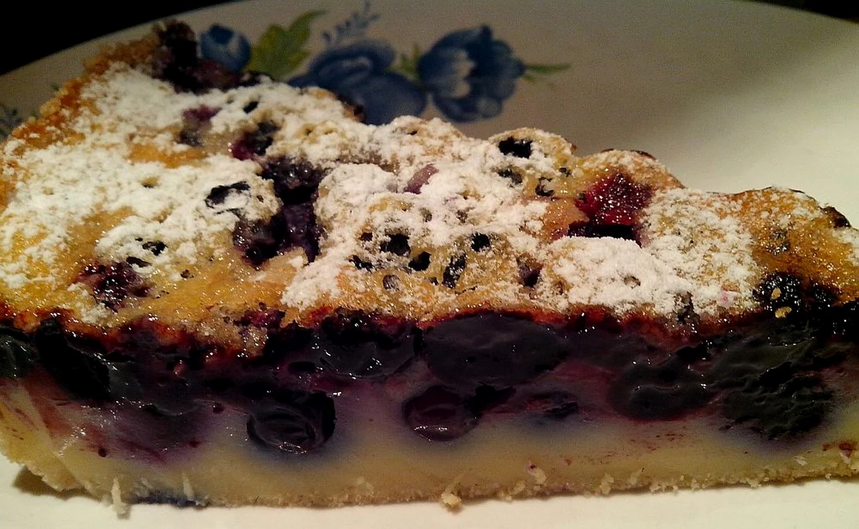 clafoutis cu afine jpeg