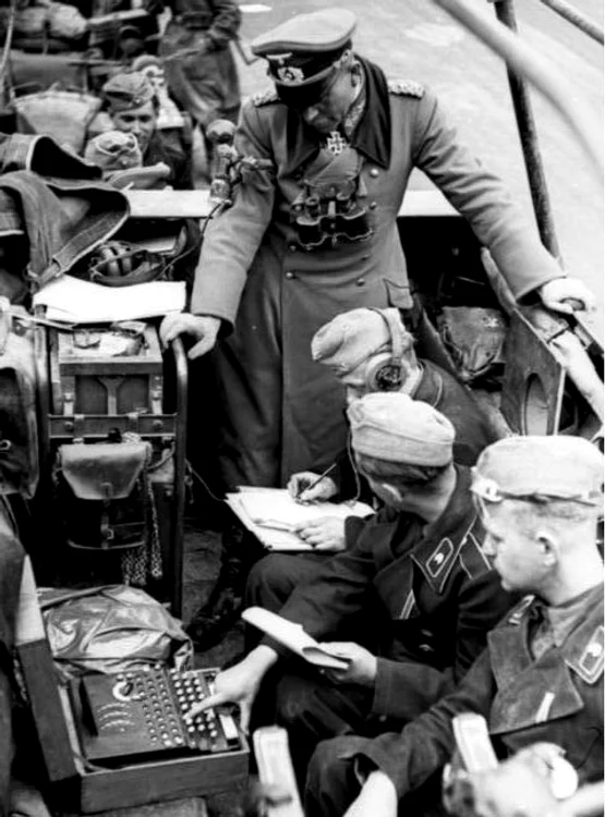 Imagini cu Enigma. Foto: Wikipedia. Bundesarchiv