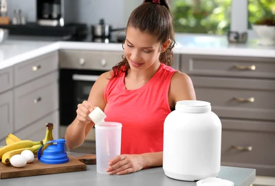Shake proteic Foto shutterstock 745114357 jpg