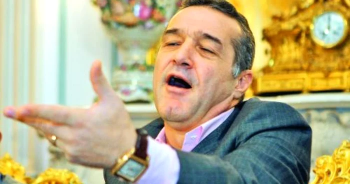 Becali este la capătul răbdării din cauza mediocrităţii echipei şi a conflictului cu fanii