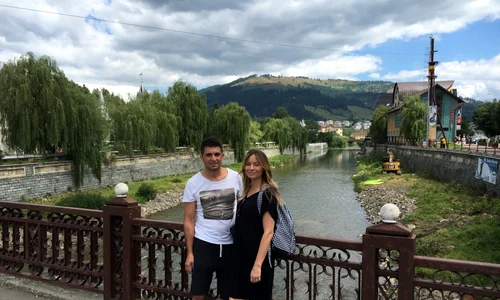 Laura Cosoi 21 2 1300x975 jpeg