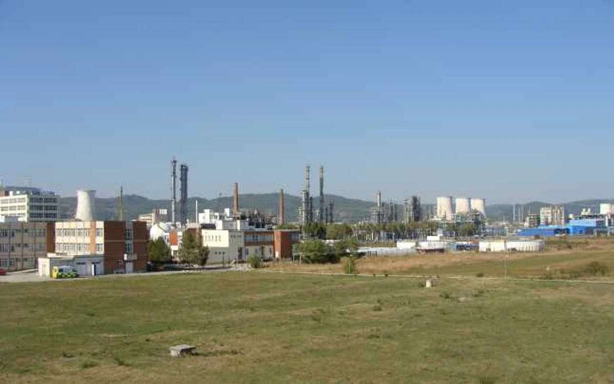 Privatizarea Oltchimul a fost tema conferinţei de presă susţinută de Victor Ponta la Ministerul Economiei