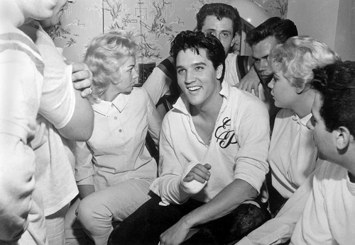 elvis35 jpg