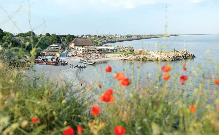 Coronavirusul ne va ține departe de destinațiile tradiționale de vacanță