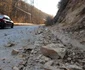 caderi de pietre pe soseaua spre lunca cernii de jos foto daniel guta adevarul