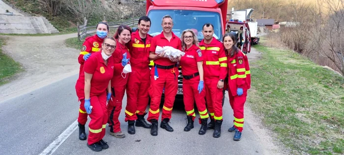 Naşterea a decurs normal şi fetiţa este bine. FOTO: ISU Cluj