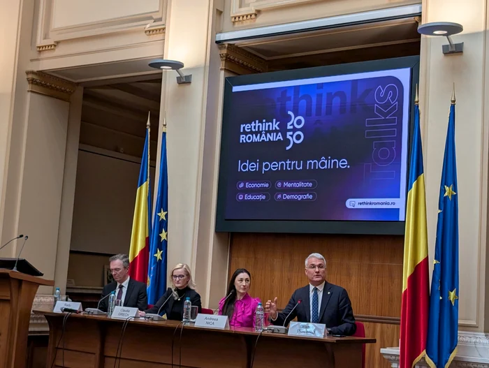 Cosmin Marinescu (BNR), Claudia Griech (E.ON), Andreea Nica (CFA), Dragoș Pîslaru - M.Investițiilor