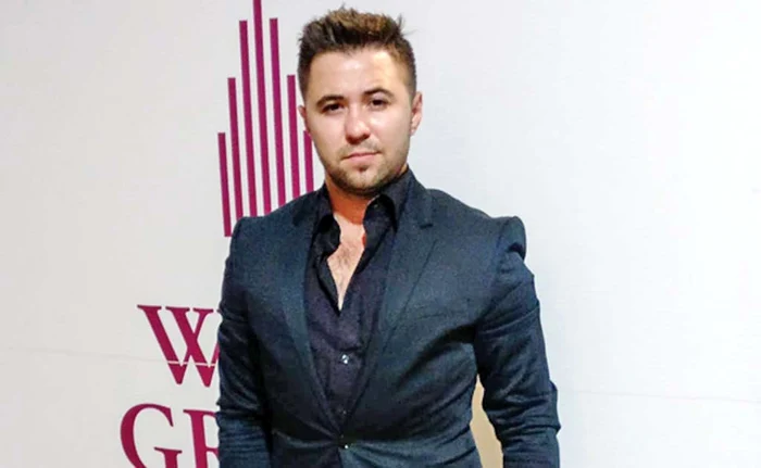 
    Solistul speră să-i dea gata pe americani  