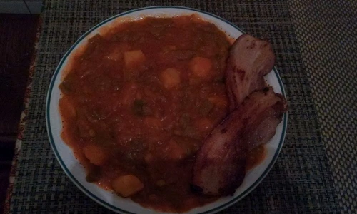 mancare fasole cartofi jpeg