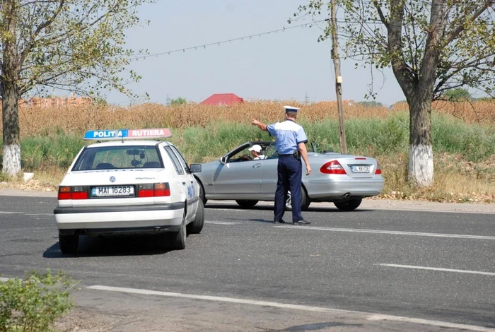 Şoferii, traşi pe dreapta pentru control Foto:Adevărul