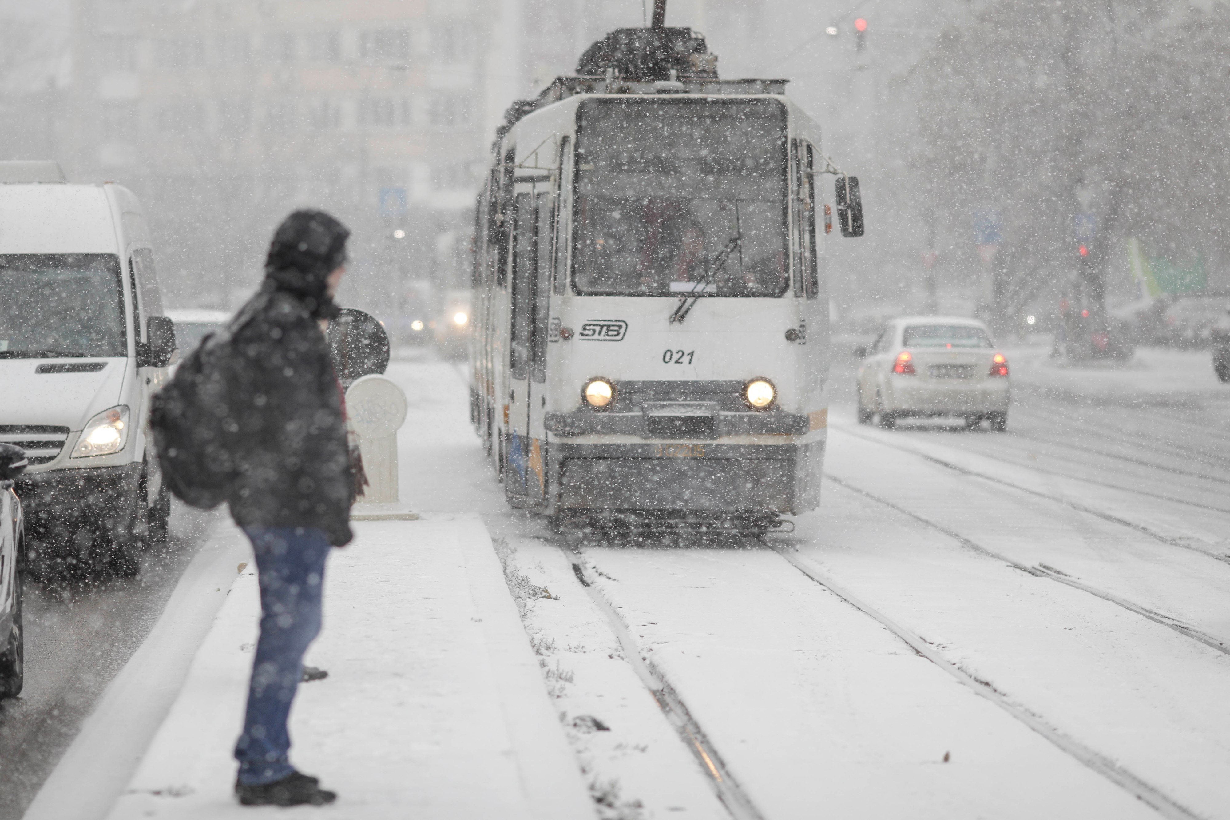 Prognoza specială pentru București: când încep ninsorile și cât de frig se face în weekend Prognoza specială pentru București: când încep ninsorile și cât de frig se face în weekend