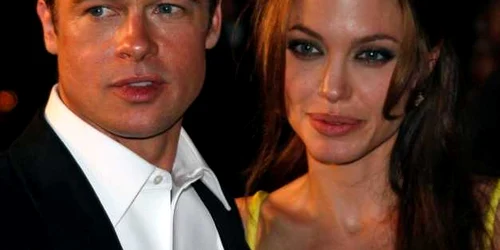 Angelina Jolie şi Brad Pitt FOTO Reuters