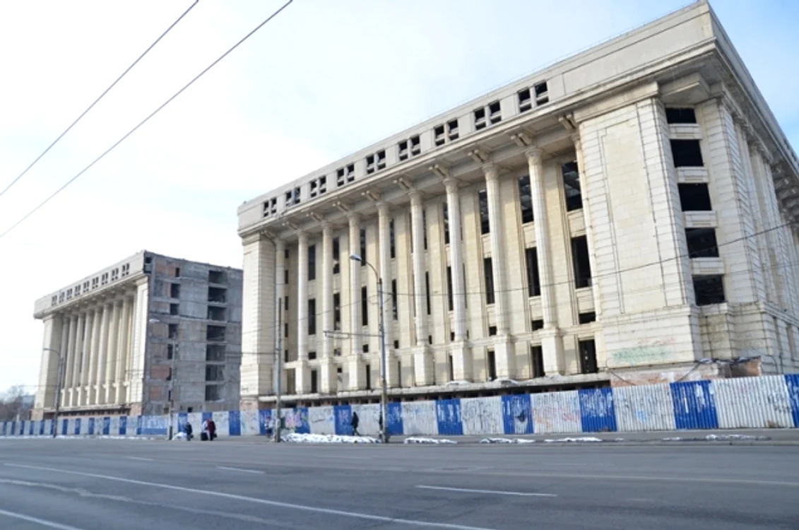
    Lucrările pe șantier au început în 1986 și nu sunt gata nici în 2019  