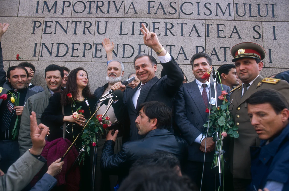 Ion Iliescu reprezenta o soluție pentru mulți români în anul 1990 FOTO Getty Images