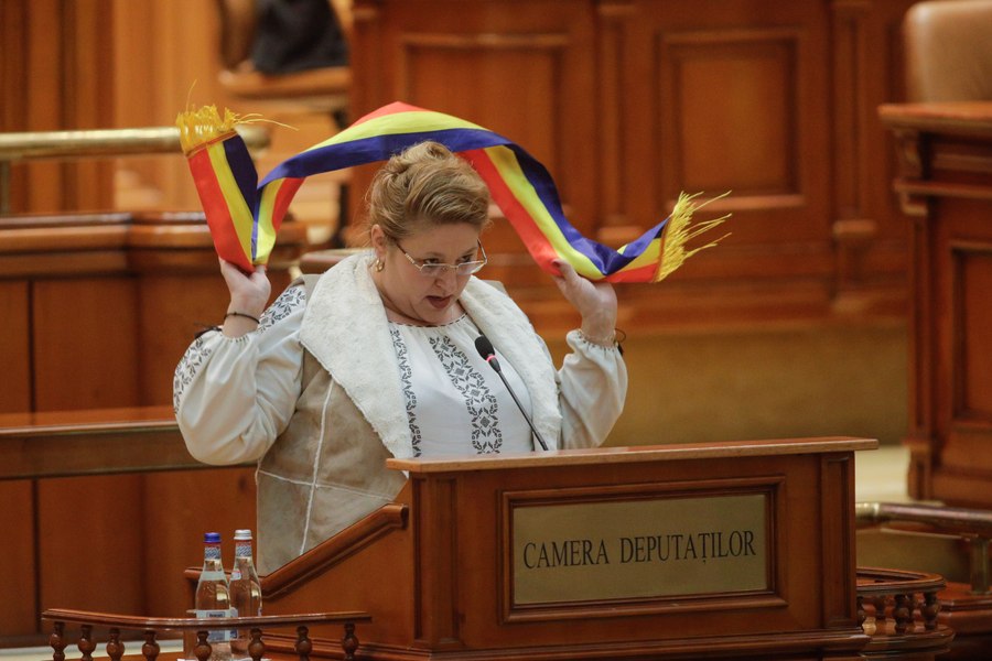 Diana Șoșoacă ia în calcul o candidatură la Primăria Iaşiului