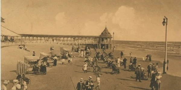 Mamaia cu parfum de epoca jpg