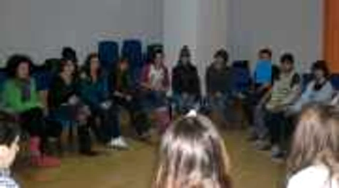 Elevii decid ce activităţi vor fi organizate (foto arhivă)