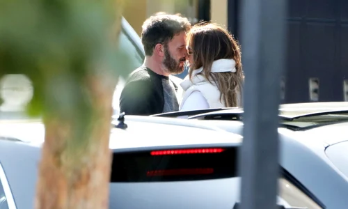 Bennifer in love jpg