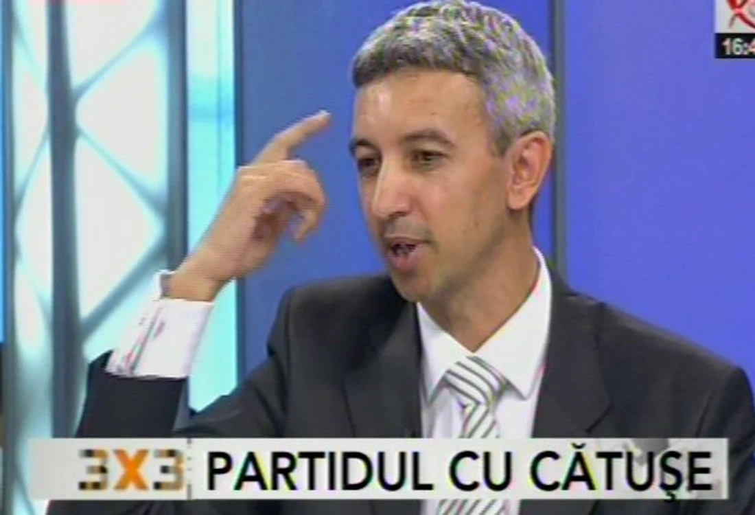 
    Dan Diaconescu vrea să transforme România după modelul OTV. (captură Realitatea TV)  