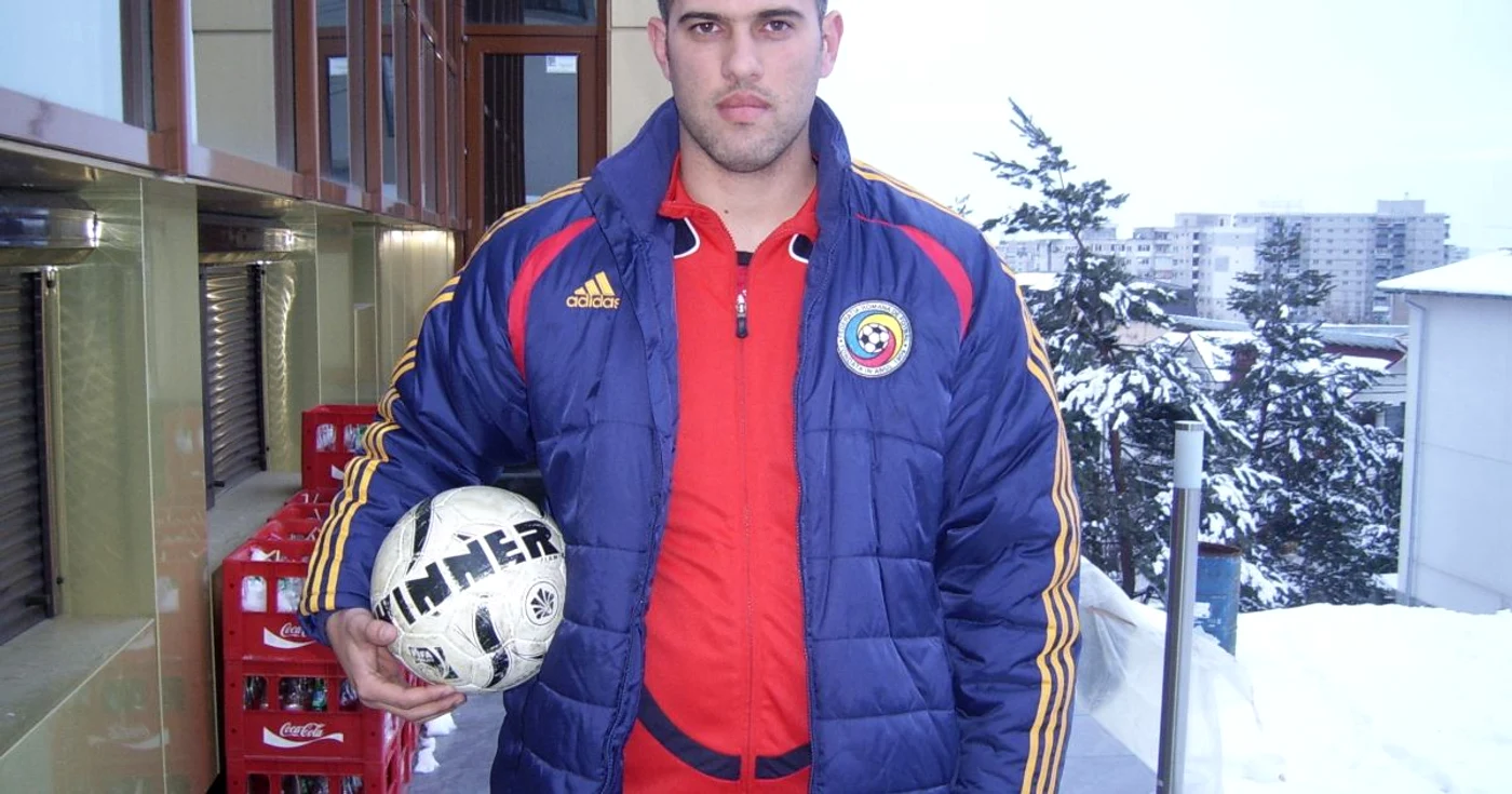 Bogdan Vişan a fost coleg de generaţie cu Cristi Chivu
