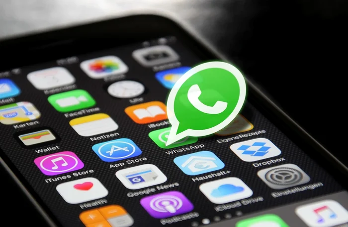 Fraude prin intermediul aplicației WhatsApp - Foto: Pixabay 