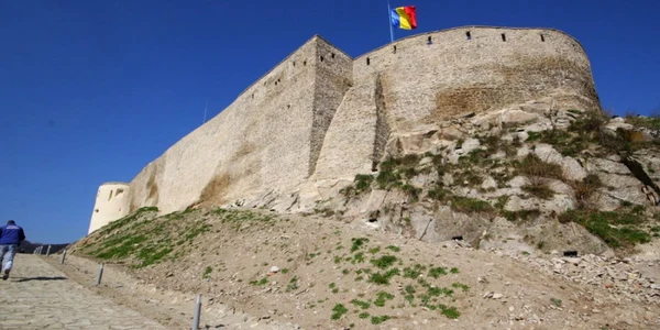 cetatea devei
