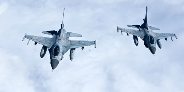 f16 Grecia foto ertnews jpg