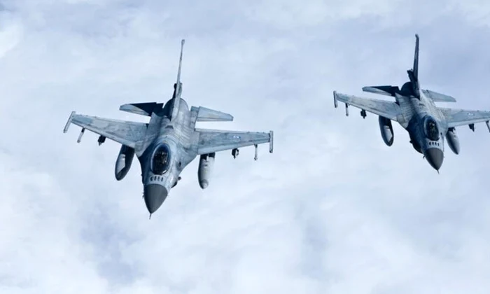 f16 Grecia foto ertnews jpg