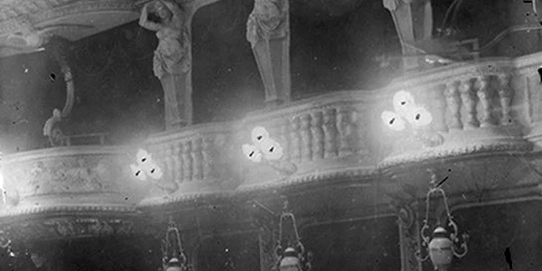 Interiorul Teatrului înainte de incendiu