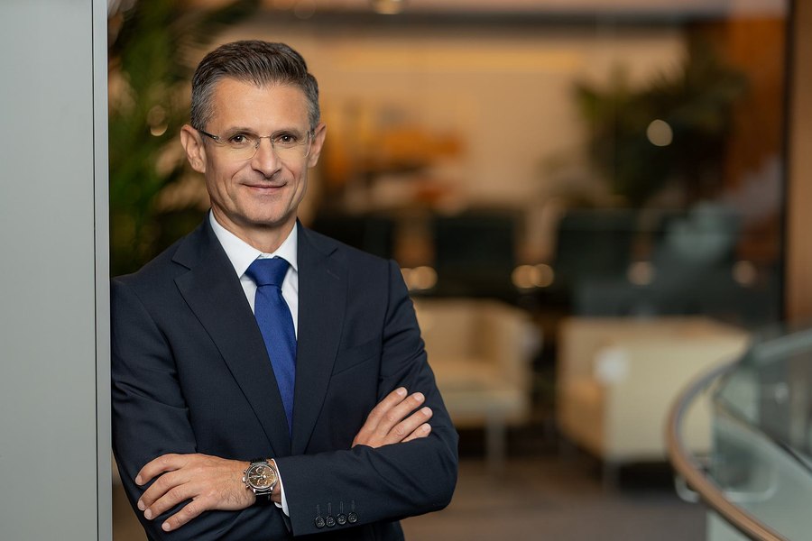 Lecții de leadership cu Mircea Scăunașu, Philip Morris România: „Succesul nu reprezintă o destinație în sine, ci suma deciziilor grele luate corect, zi de zi.”