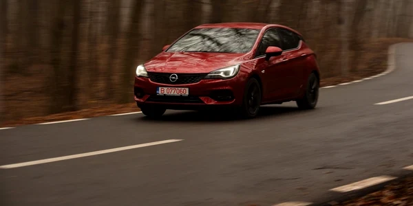 Test Drive Opel Astra K 1.5 TD 122 CP