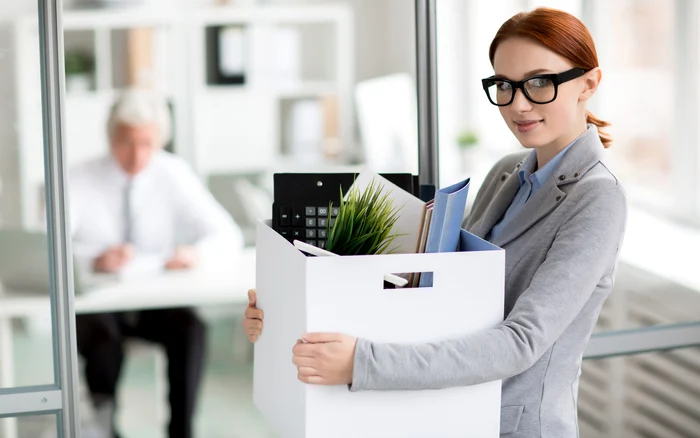 Ordonanța va reduce numărul de posturi din administrațiile locale. Foto: Freepik.com