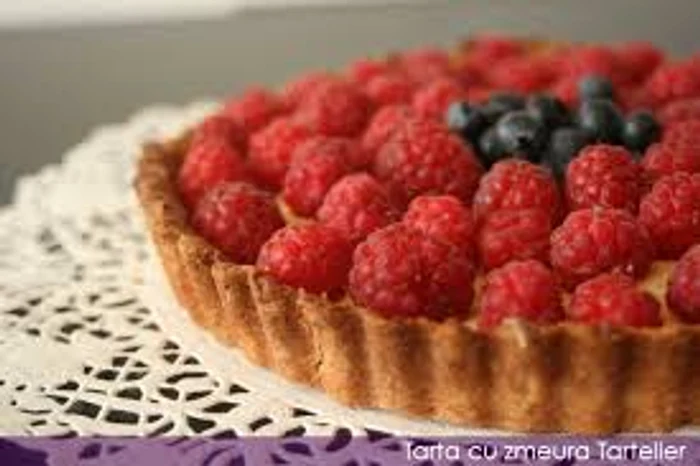 
    Consumul de fructe  previne cancerul mamarSursa foto:tartelier .ro  