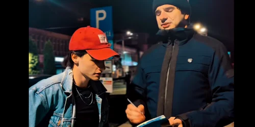 parodie jandarm Colectiv Foto captura video FB png