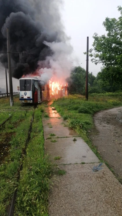 tramvai in flcăcări craiova