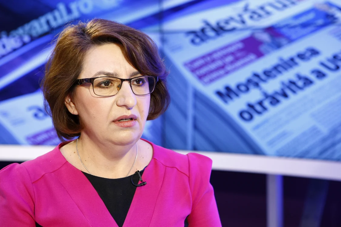 
    Liderul PNL susține că Guvernul Ponta rezolvă crize generând altele, mult mai grave  